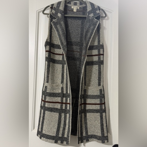 Jackets & Blazers - Plaid Open-Front Women's Sweater Vest